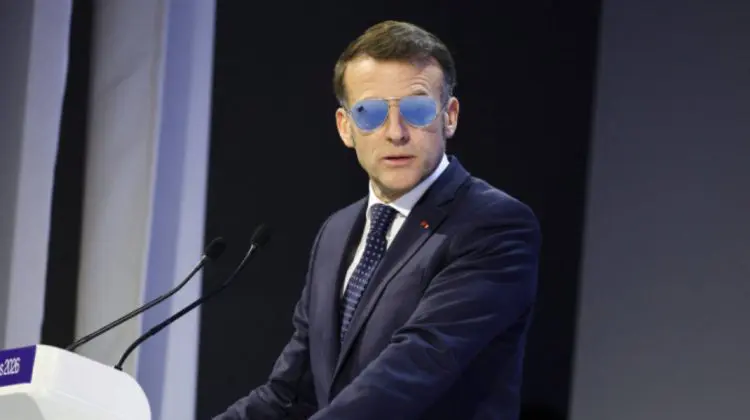 Ochelarii purtați de Macron la Davos au dus la o creștere de 28% a acțiunilor producătorului
