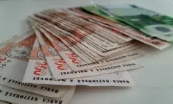 Curs valutar 18 septembrie 2026: Cât valorează un euro și un dolar