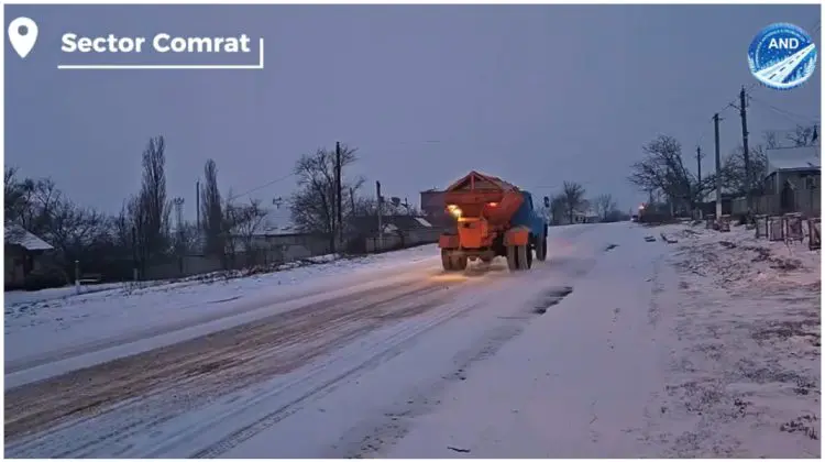 Drumarii, mobilizați pe timp de noapte în toată țara. Peste 1.300 de tone de material antiderapant au fost împrăștiate