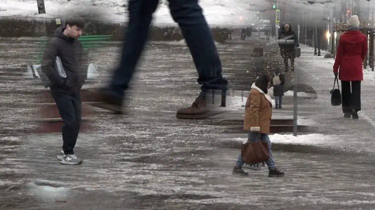 NO COMMENT Străzile din Chișinău, transformate în patinoar