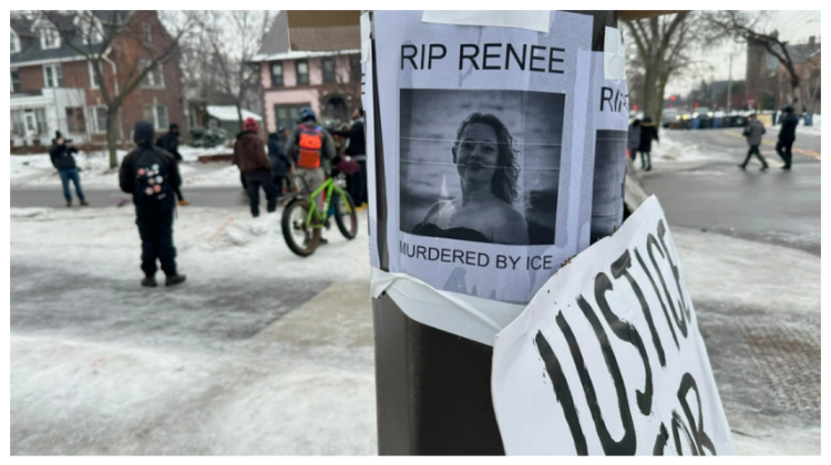 VIDEO Proteste în SUA după ce o femeie a fost ucisă de un agent ICE în Minnesota. Incident armat și la Portland