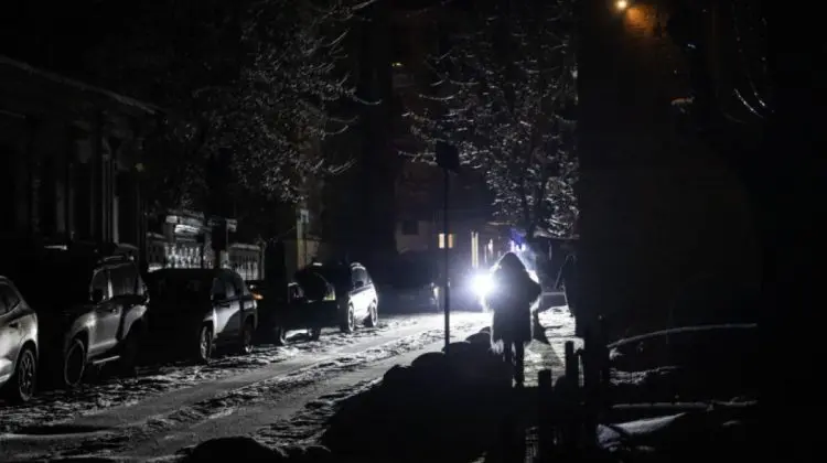 Câți bani a cheltuit Rusia pentru atacul masiv care a cufundat Kievul în întuneric