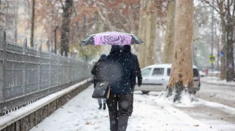 Atenție! Vreme instabilă pe 26 ianuarie: Polei și gheață în mai multe zone ale țării