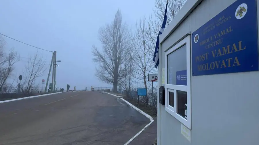 Atenție, călători! Postul vamal de tip debarcader „Molovata”, închis temporar din cauza ceții dense