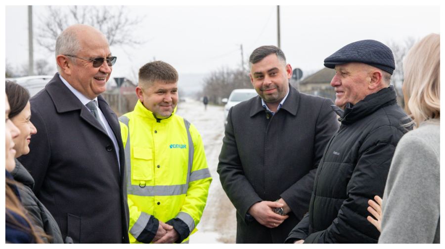 VIDEO Premierul Alexandru Munteanu a inspectat lucrările la drumul Hîncești–Lăpușna