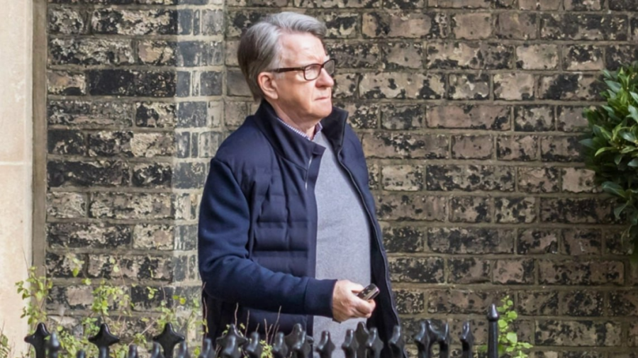 Fost ambasador britanic, prins în scandalul Epstein: arestat pentru abuz în serviciu