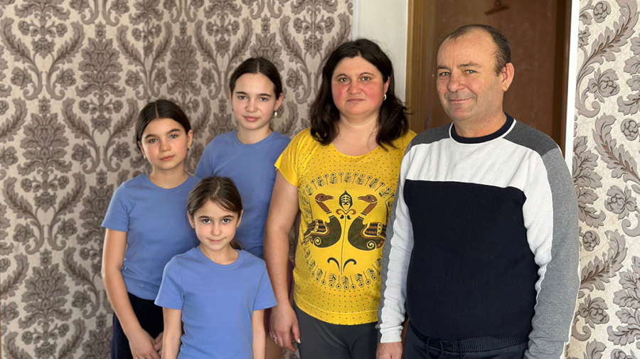 O iarnă mai caldă pentru familia Radu din satul Bănești grație programului de stat FEERM