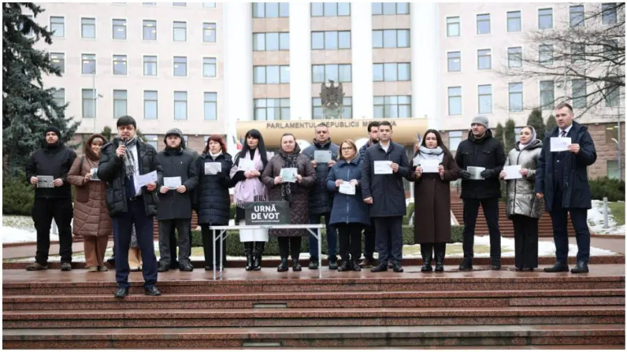 Flashmob împotriva tarifelor la energie electrică și termică. MAN cere recalcularea facturilor