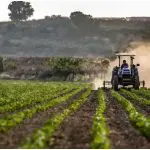 Granturi pentru digitalizarea agriculturii: Șase organizații pot primi până la 15 mii de dolari