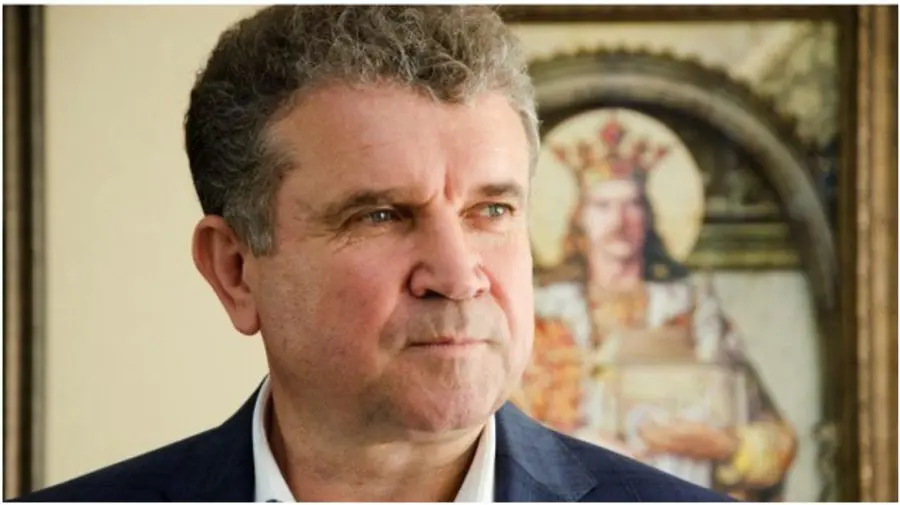 Alertă sanitară la un parfum Viorica Cosmetic. Producătorul neagă pericolul și invocă o eroare de etichetare