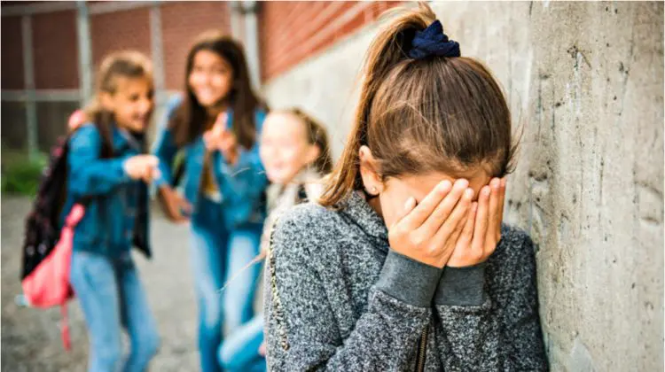 2 milioane de lei pentru prevenirea bullying-ului în școală: Circa 2.200 de profesori vor fi instruiți