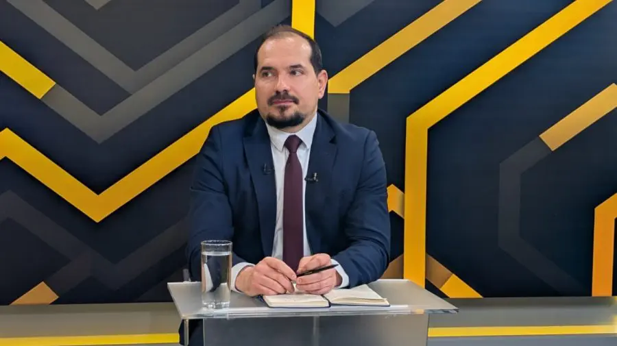 Nu se pregătește o demitere în masă a primarilor. Buzu: Sunt procese paralele. Parlamentul va decide în ultima instanță