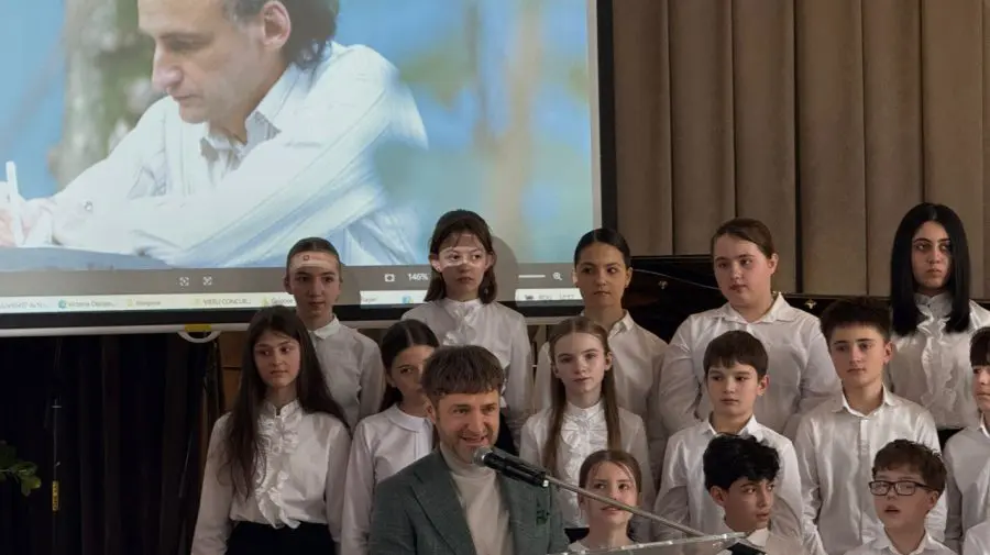 ”Eu sunt poetul acestui neam” – Concurs dedicat lui Grigore Vieru, organizat la Liceul ”Ciprian Porumbescu”