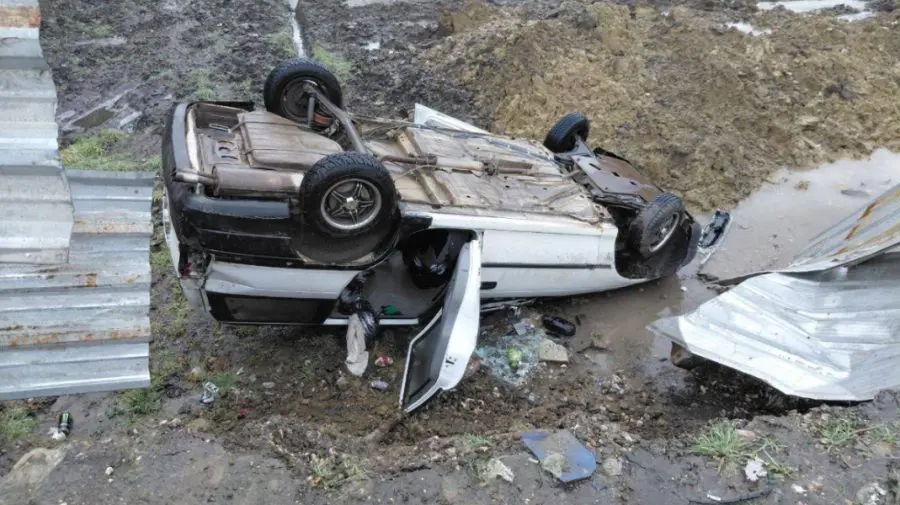 Mașini derapate și răsturnate în raionul Cimișlia, din cauza ghețușului
