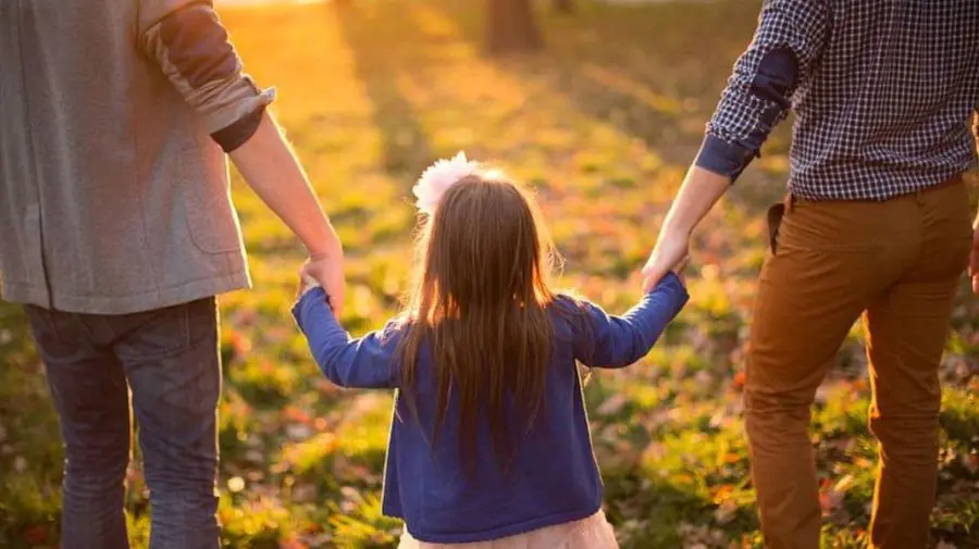 761 de copii din Moldova așteaptă să fie adoptați