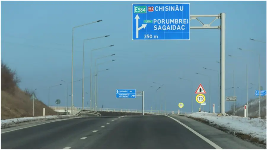 Lucrări de întreținere pe mai multe drumuri naționale. AND avertizează asupra riscului de polei