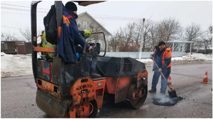 Au început lucrările de plombare a gropilor. AND anunță intervenții pe mai multe drumuri naționale