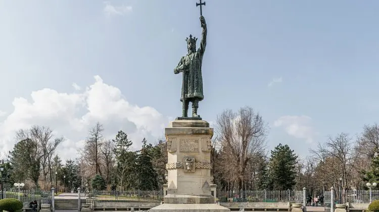 Acuzații la adresa MC, că nu vrea să reabiliteze Grădina Publică „Ștefan cel Mare și Sfânt”. Reacția autorității