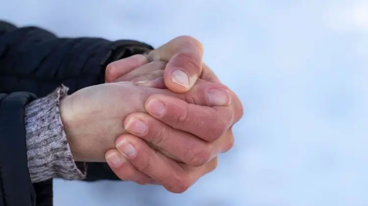 Temperaturile scăzute au făcut victime: 14 persoane cu hipotermie și 13 cu degerături săptămâna trecută