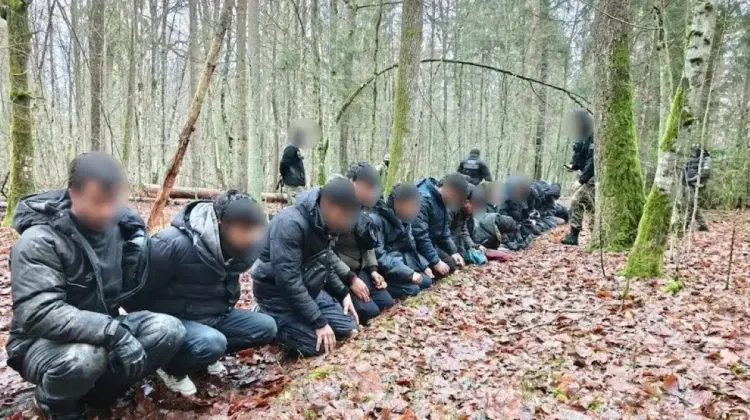 Rusia trimite migranți în Europa prin tuneluri secrete din Belarus
