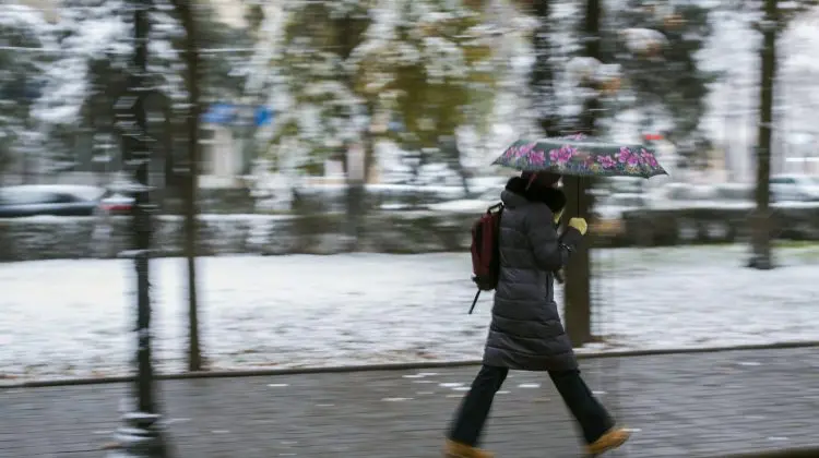 Polei și ghețuș pe drumuri: Prognoza meteo pentru 9 februarie