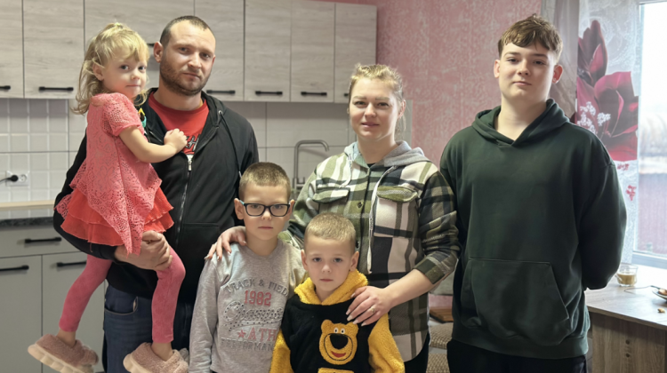 O casă mai eficientă și cheltuieli mai mici pentru încălzire: rezultatele obținute de familia Angheleanu prin Programul de stat FEERM