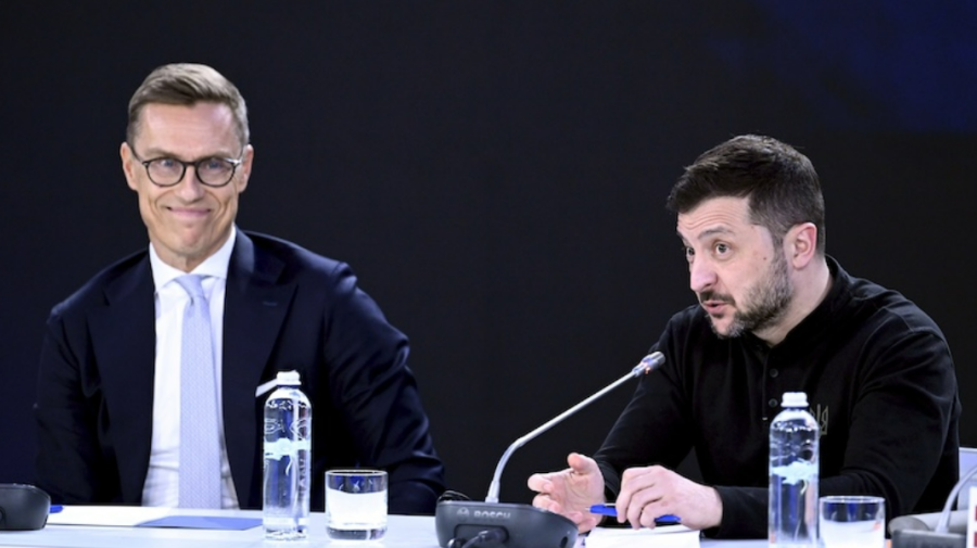 Volodimir Zelenski a vorbit la telefon cu Alexander Stubb, după ce două drone s-au prăbușit în sudul Finlandei