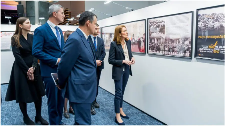 Tragedia foametei din 1946–1947, adusă în fața Europei. Expoziție vernisată la Parlamentul European