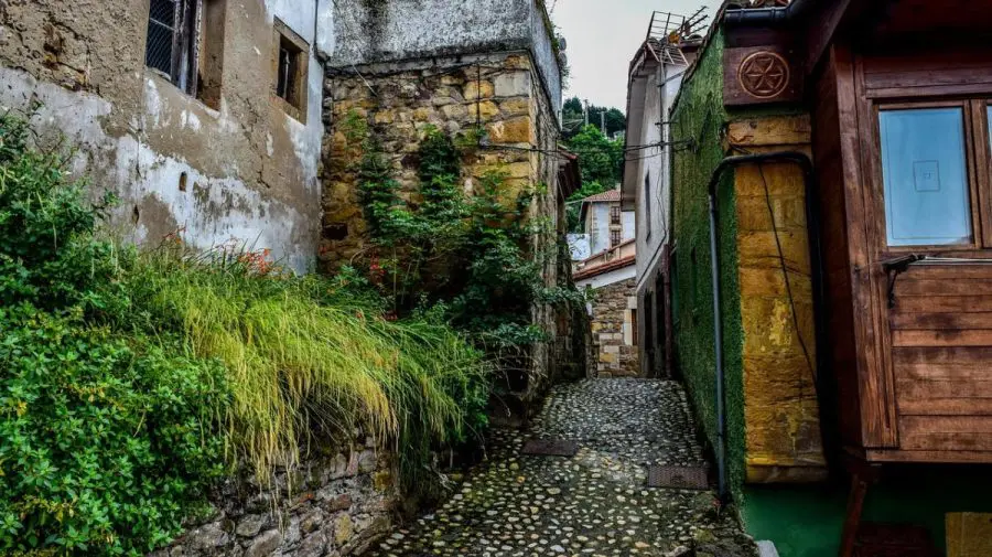 Țara europeană care îți oferă până la 70.000 € pentru a te muta sau a renova în mediul rural