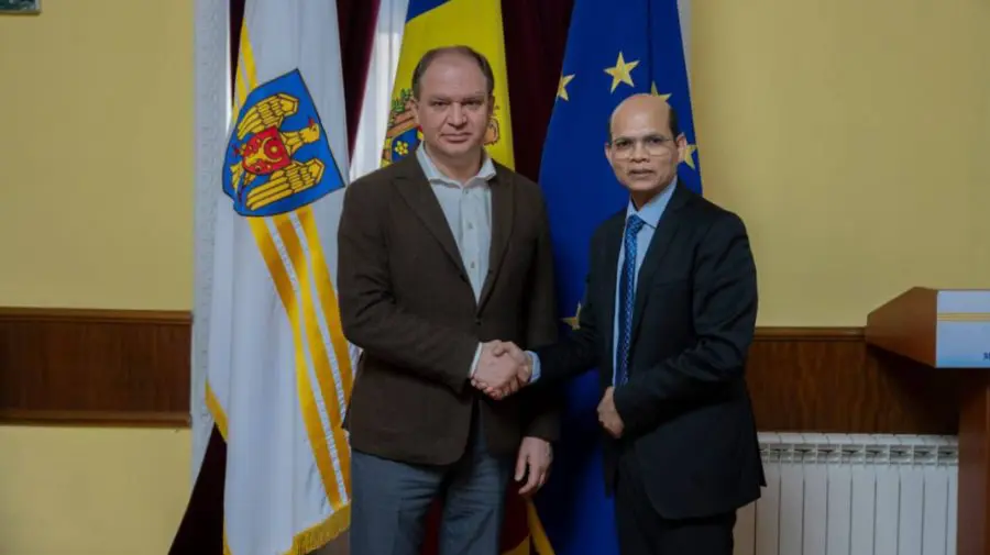 Ion Ceban a discutat cu ambasadorul Indiei despre consolidarea relațiilor dintre Chișinău și partenerii indieni
