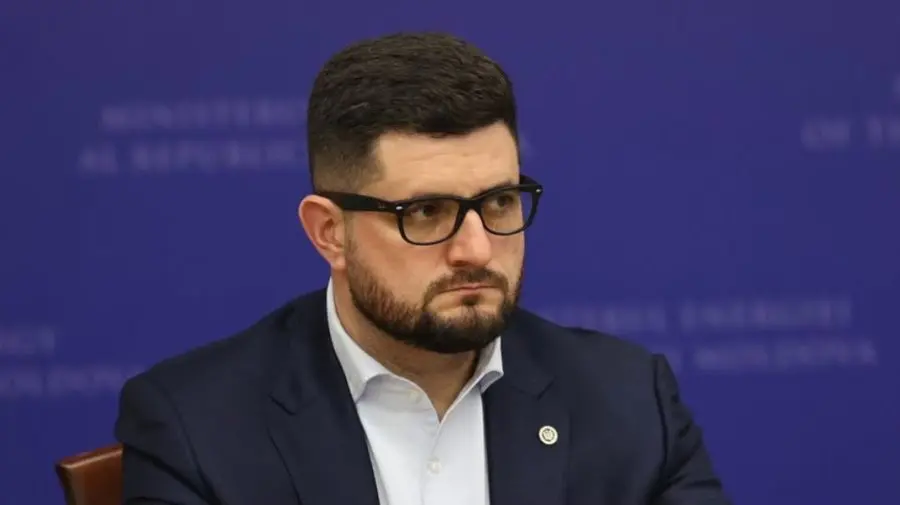 Achizițiile de gaze pentru sezonul rece 2026-2027, amânate din cauza prețurilor internaționale