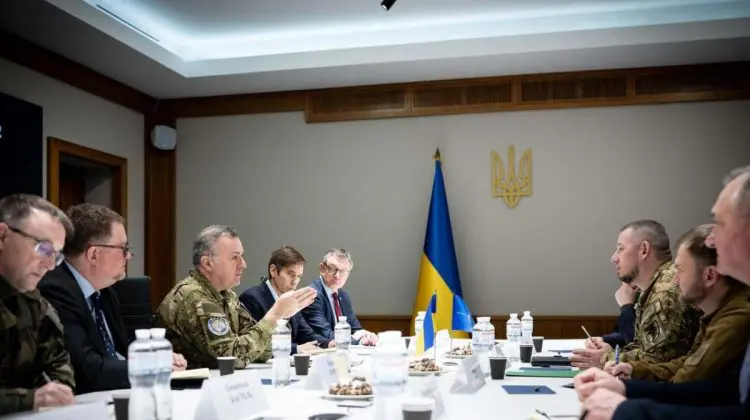Delegație militară NATO, pentru prima dată în Ucraina de la începutul războiului