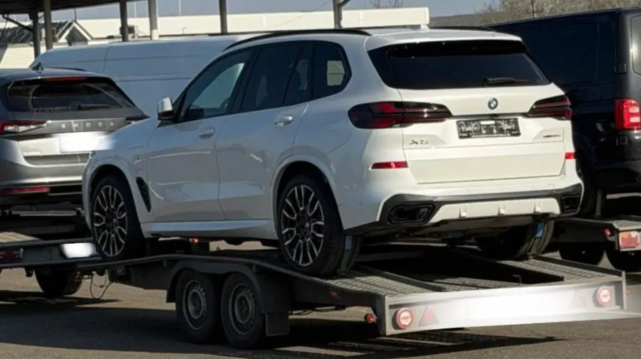 Tentativă de fraudă la vama Leușeni: BMW X5 declarat cu 30.000 de euro mai puțin
