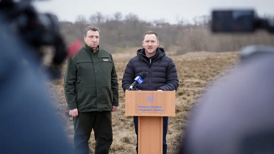Campanie comună de plantare a arborilor, inițiată de Moldova și România