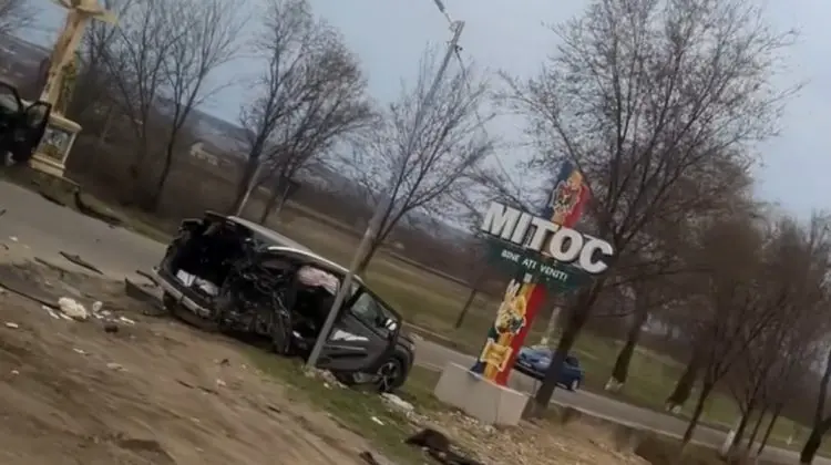 VIDEO Accidente grave la Mitoc și Bucovăț: 11 persoane rănite, printre care un copil de 7 ani și unul de 11 luni