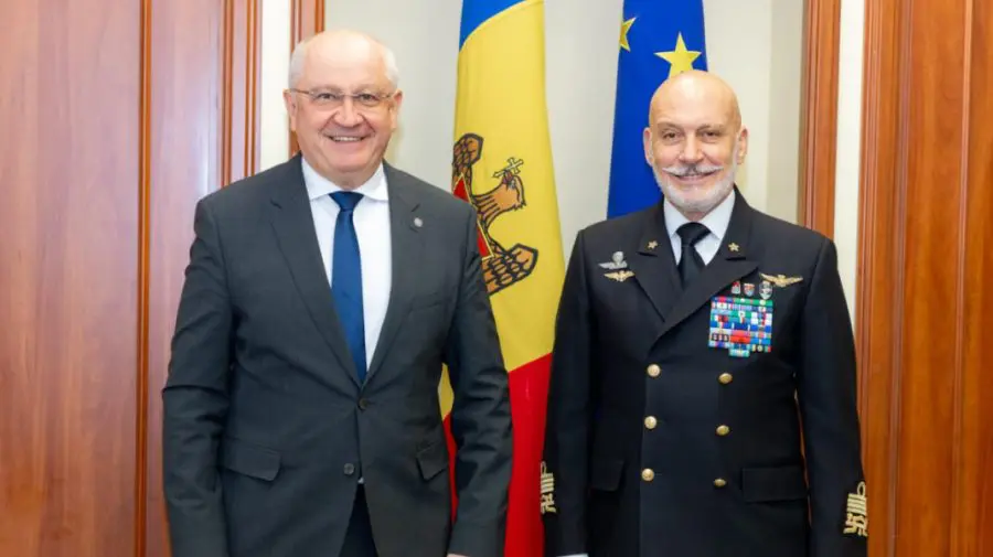 Premierul Munteanu s-a întâlnit cu șeful Comitetului Militar al NATO: Discuții despre securitate și cooperare