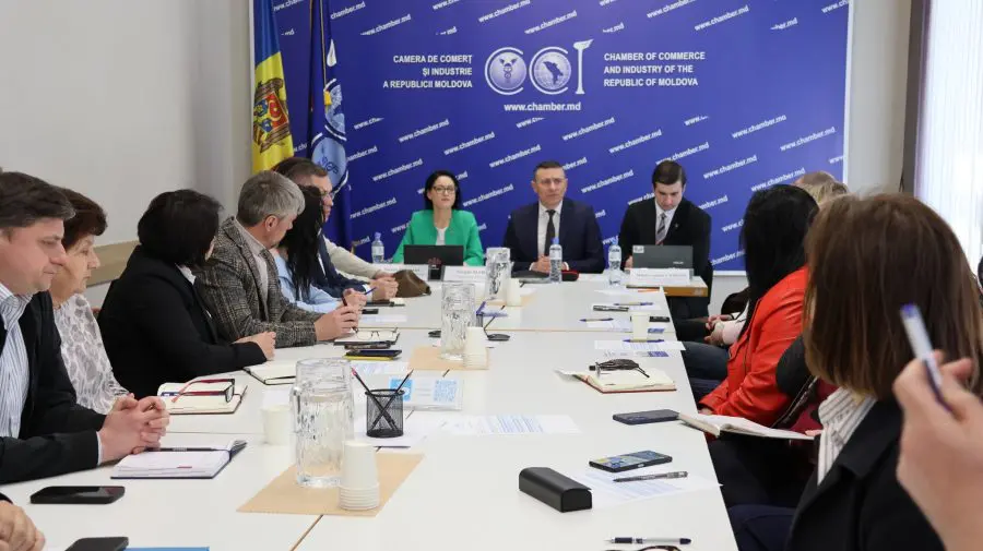 Dialog public-privat la CCI: soluții pentru deficitul de muncă și integrarea tinerilor