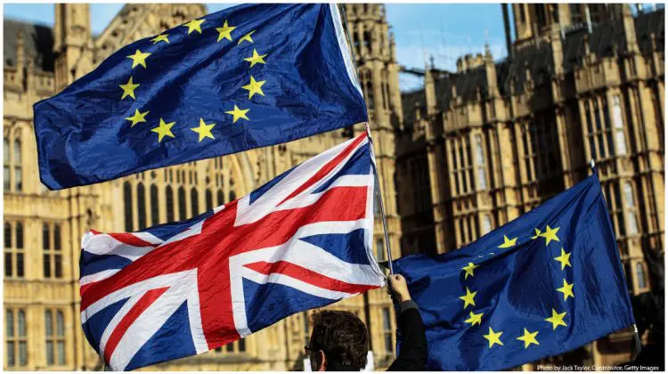 La 10 ani de la Brexit, britanicii își reconsideră opțiunea. Peste jumătate vor să se întoarcă în UE
