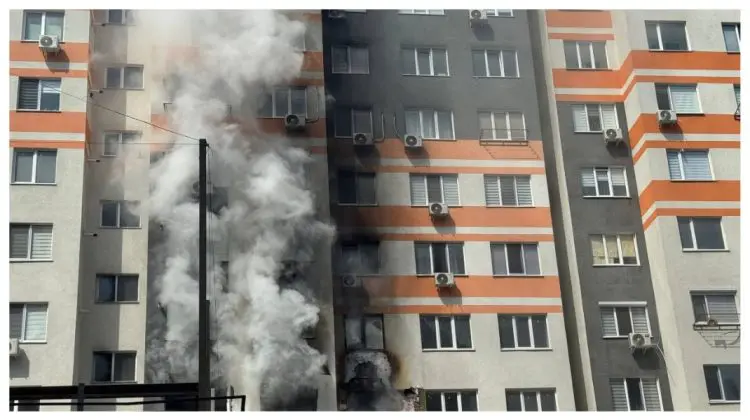 Incendiul devastator din strada Sprîncenoaia: IGSU anunță cauza deflagrației