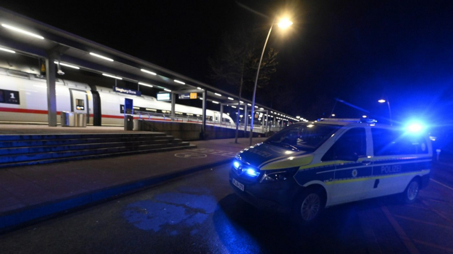 FOTO 12 răniți după ce un tânăr a detonat dispozitive explozive într-un tren de mare viteză din Germania