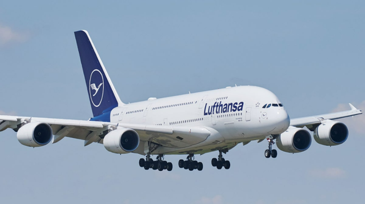 Compania aeriană Lufthansa, în a patra zi de grevă: mii de călători afectați