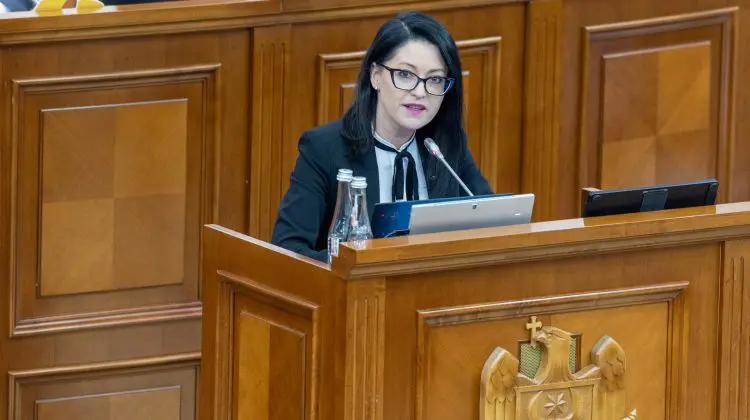 Plugaru: Fondul privat de pensii este lansat. Există riscul ca moldovenii să depună banii și el să dispară?