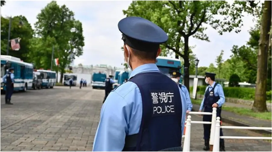 Atac violent în Japonia: un bărbat a rănit cinci persoane cu un ciocan, inclusiv trei polițiști