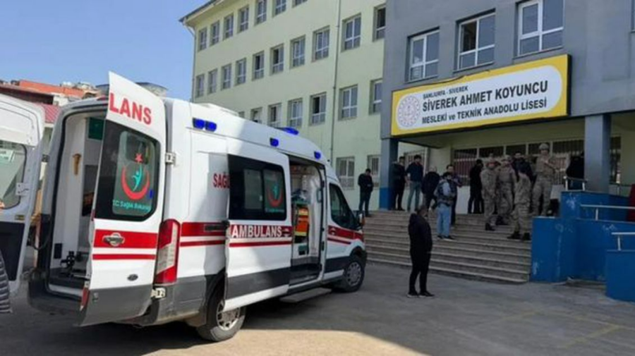 VIDEO 18 răniți după ce un elev a comis un atac la un liceu din Turcia