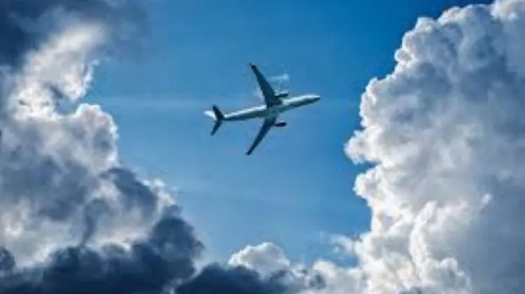 UE și-a fixat ca obiectiv circa 20.000 de avioane „verzi” la orizontul anului 2050