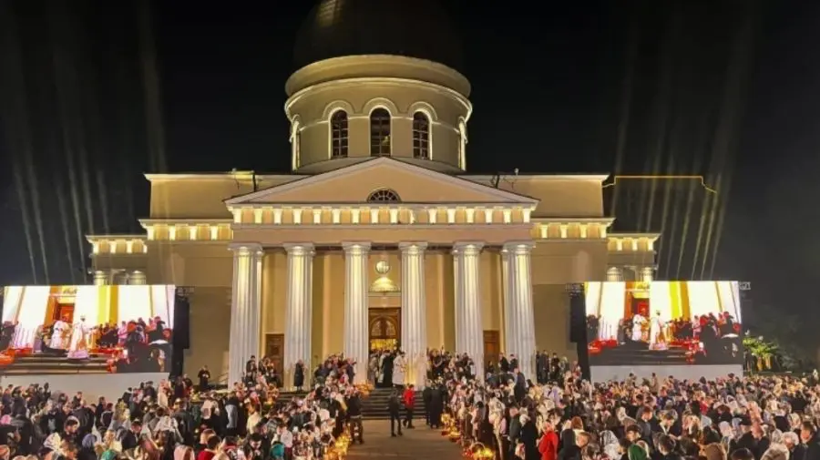 Primăria Chișinău organizează noaptea Învierii la Catedrală. Realitatea TV va transmite în direct