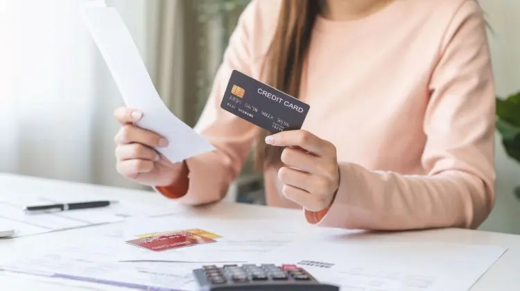 Creditele de consum le-au depășit pe cele ipotecare în rândul moldovenilor, la sfârșitul anului trecut
