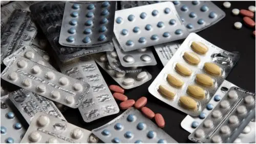 Studiu: Consumul de zahăr în timpul tratamentului cu antibiotice poate afecta și mai mult microflora intestinală