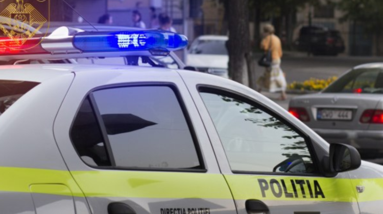 Un fost polițist a fost trimis în judecată după ce a tras 7 focuri de armă în sediul Inspectoratului Centru