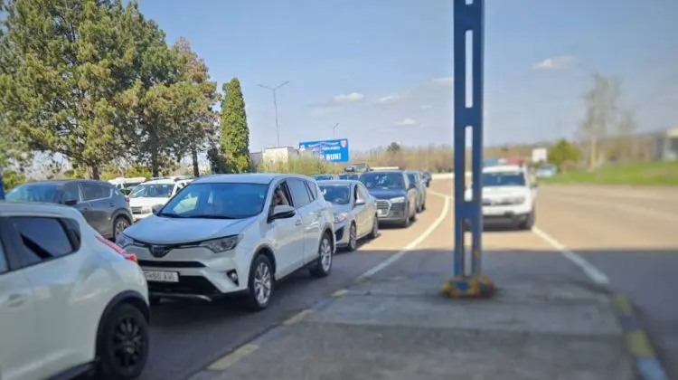 Sezonul estival, în toi. Cum pot călătorii reduce timpul de așteptare la frontieră